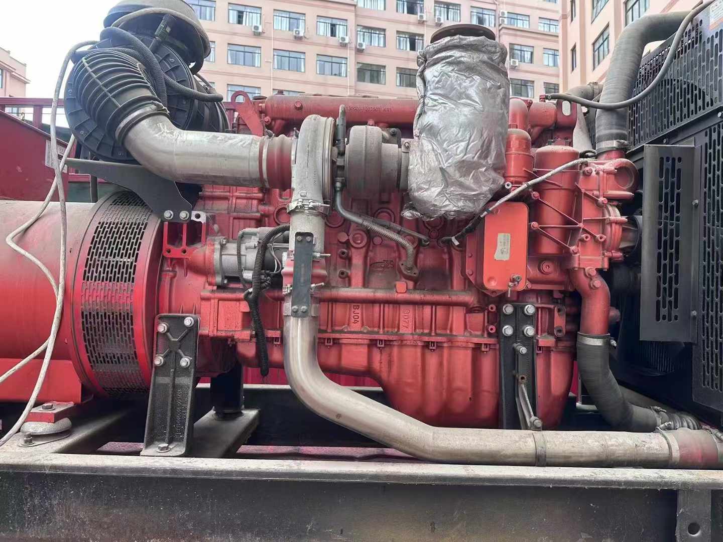 轵城镇如何选择适合 600kW 柴油发电机组的过载保护器？